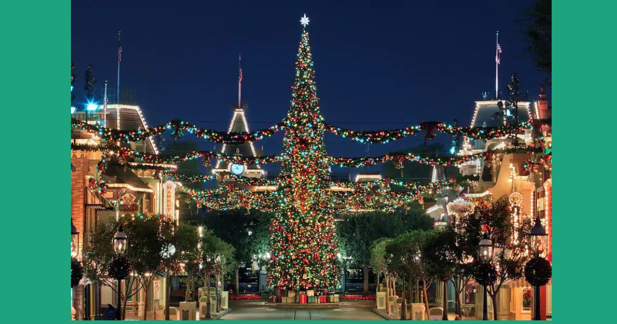 TinybeansLocal's tweet card. These are best tips for celebrating the holidays at Disneyland and Disney's California Adventure from now until Jan. 8, 2023.