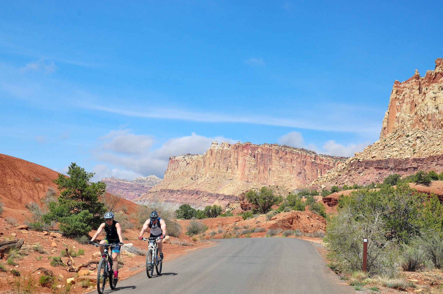 SmartTransp's tweet card. The complete network would put a paved bike trail within one mile of 95% of Utah residents.