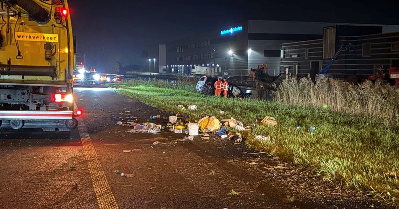Snelweg A15 bij Gorinchem volledig afgesloten na ongeval