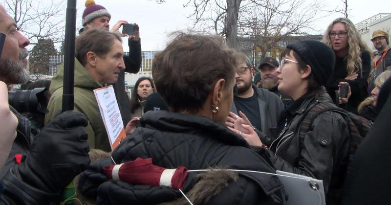 Tweet card summary image