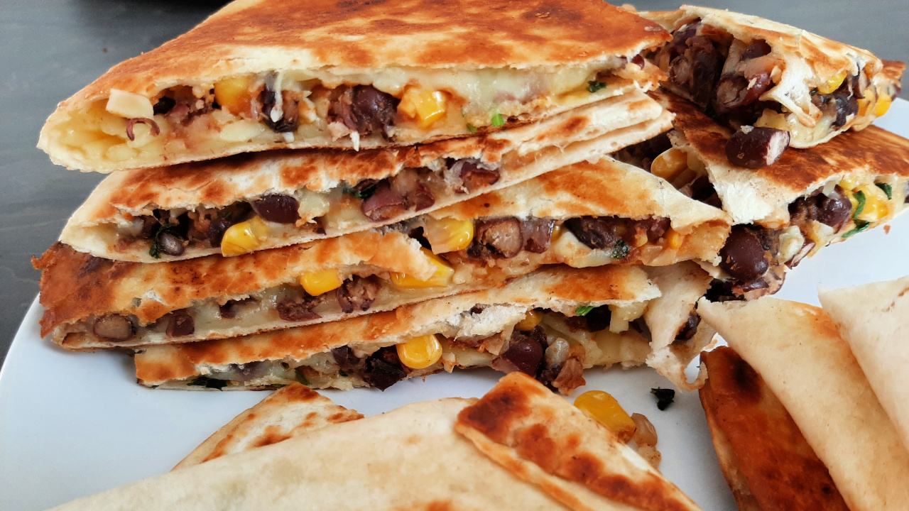 JccnJ's tweet card. […]