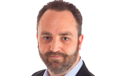 vmware_nl's tweet card. Edge- en gevechtsclouds – een verzameling private clouds die verschillende onderdelen van het slagveld met elkaar verbindt – brengen innovati