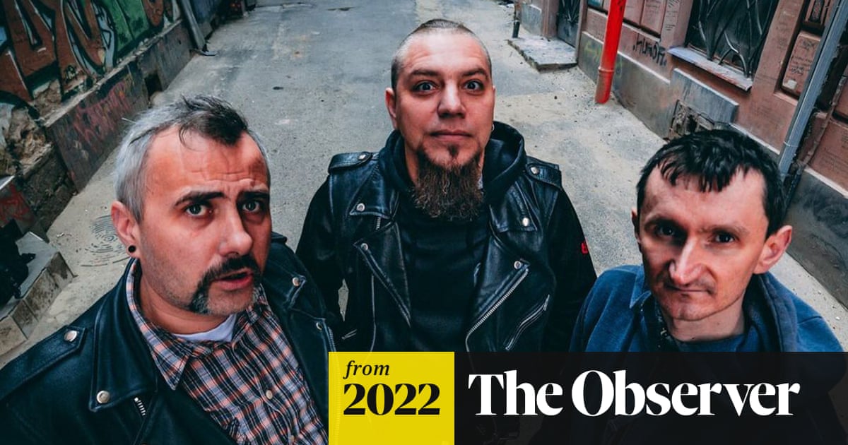 GicAriana's tweet card. Ukrainian punk band Beton win blessing of Clash’s remaining members to record new version of song to raise funds for support network