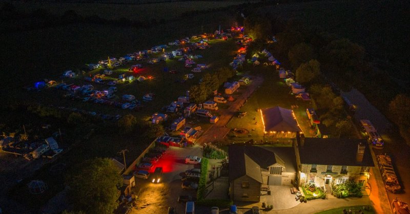 Tweet card summary image