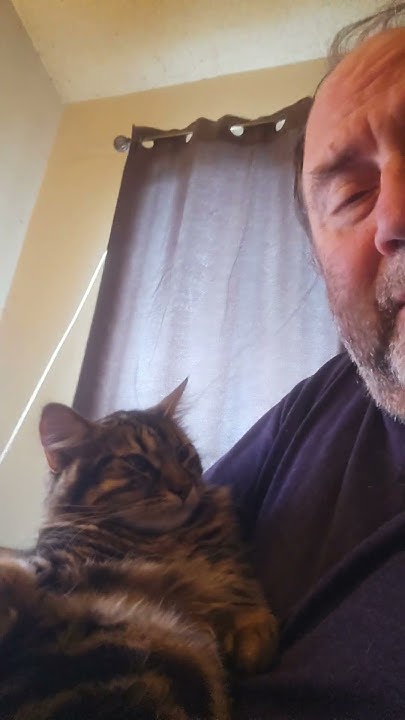 davidluvs2act's tweet card. November 21, 2025