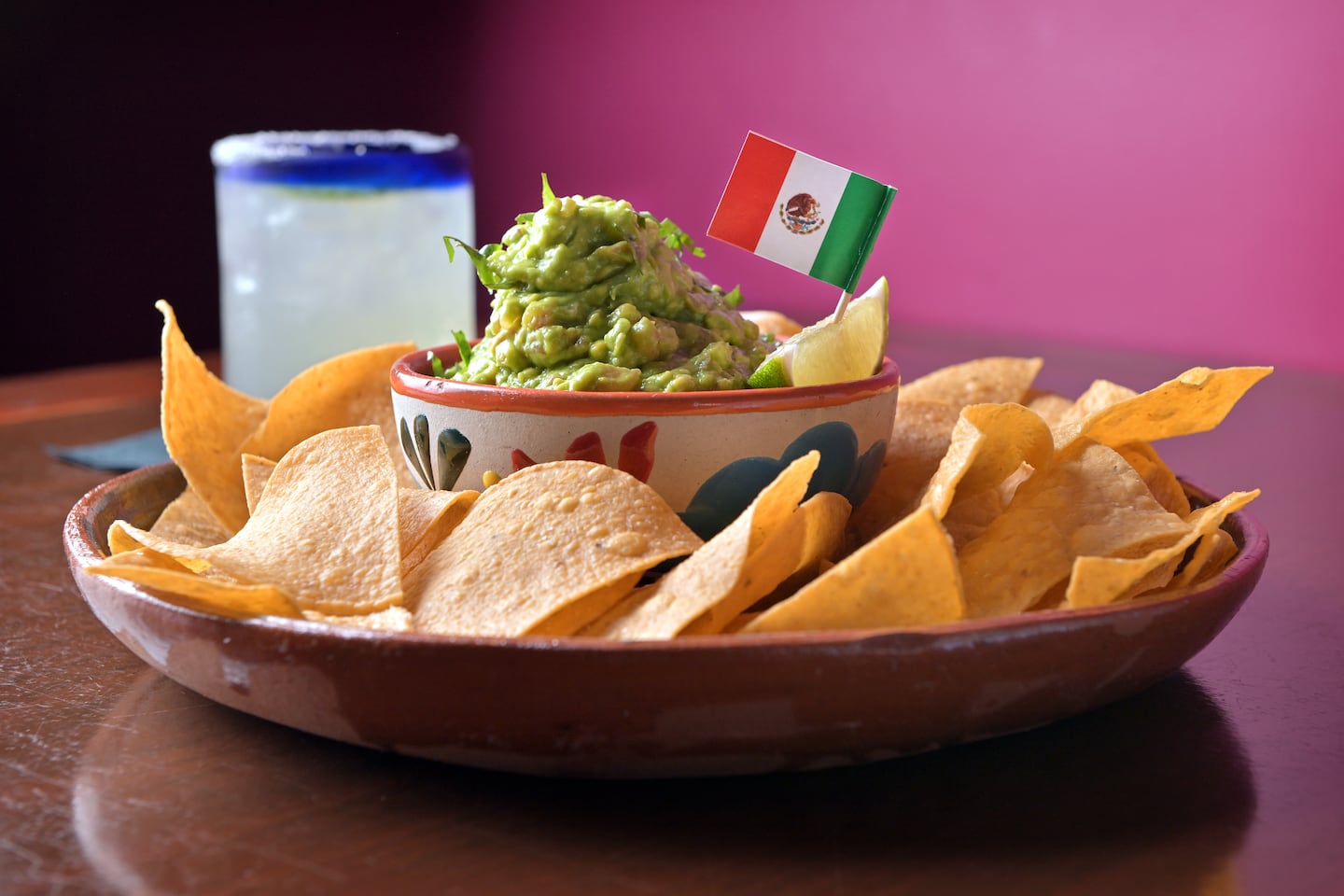 BostonGlobeArts's tweet card. Pátzcuaro chef Avelina Saavedra learned to cook at her father’s side. Now her family runs a restaurant here.