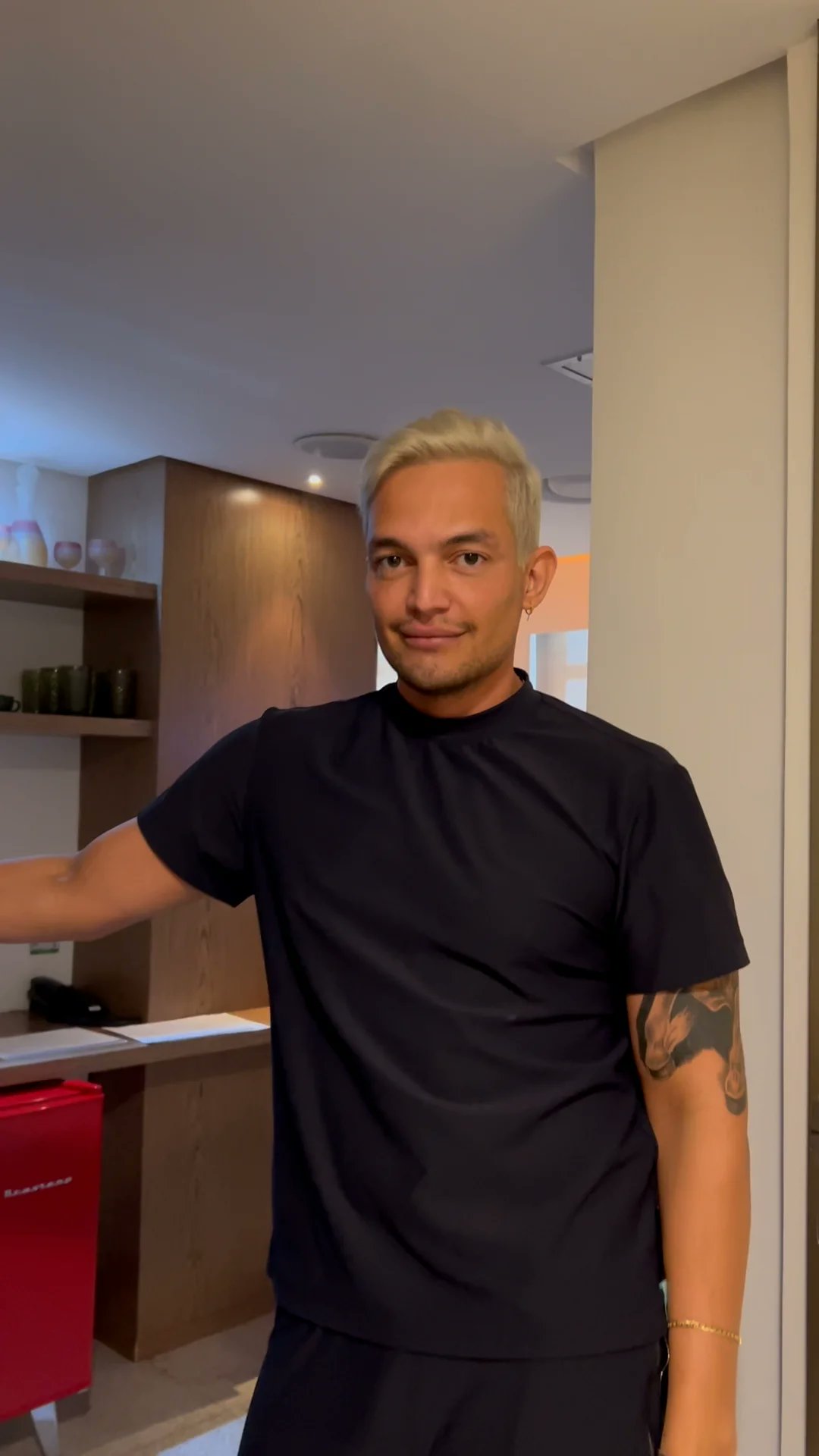 LabInstitute's tweet card. Untitled