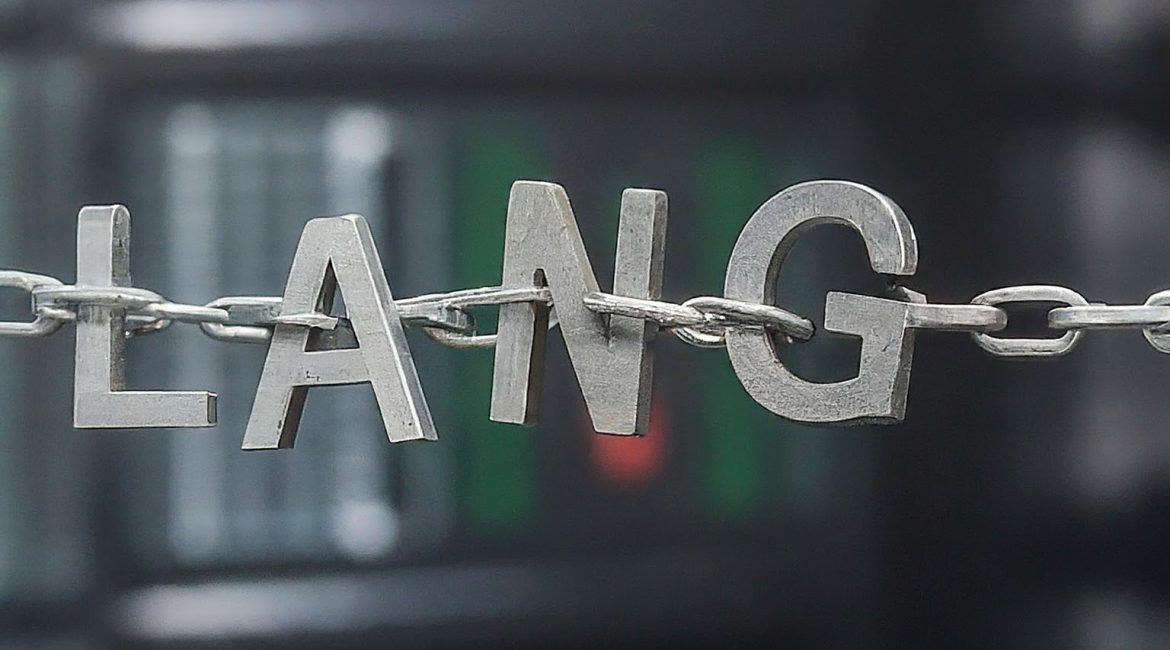 griddb_jp's tweet card. 本記事では,GridDBに対してCRUD(Create、Read、Update、Delete)操作を行うための自然言語クエリの使用方法を説明します。PythonのLangChainモジュールとOpenAI GPT-4o LLM自然言語クエリをGridDBクエリに変換し、GridDB上でさまざまな操作を行うための大規模言語モデル)を使用します。