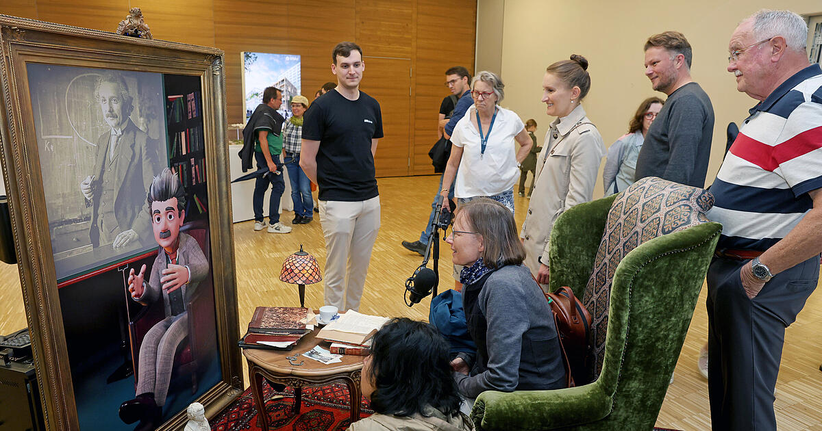 CGL_ETHZ's tweet card. Albert-Einstein als Avatar, Roboter und ein Bolide: Die Nacht der Wissensstadt in Heilbronn begeistert mit Innovationen, Musik und Leckereien.