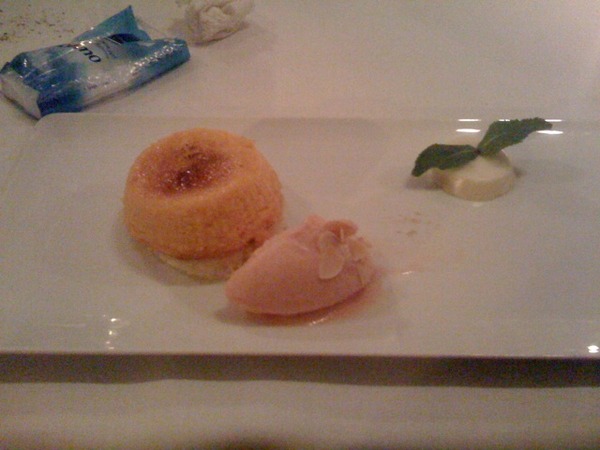 DragonBe's tweet card. Twitpic