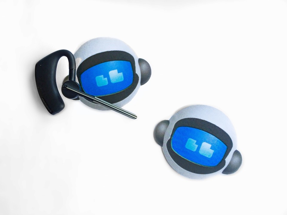 dariaofficial_'s tweet card. You may have already heard about digital assistants or sidekicks as a hot trend in the IT world. These are chatbots – artificial entities designed to automate the tasks you would usually do online on...