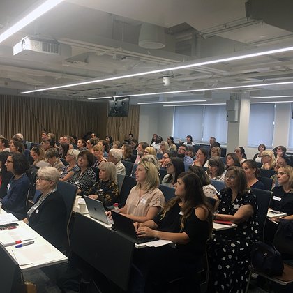 Tweet card summary image