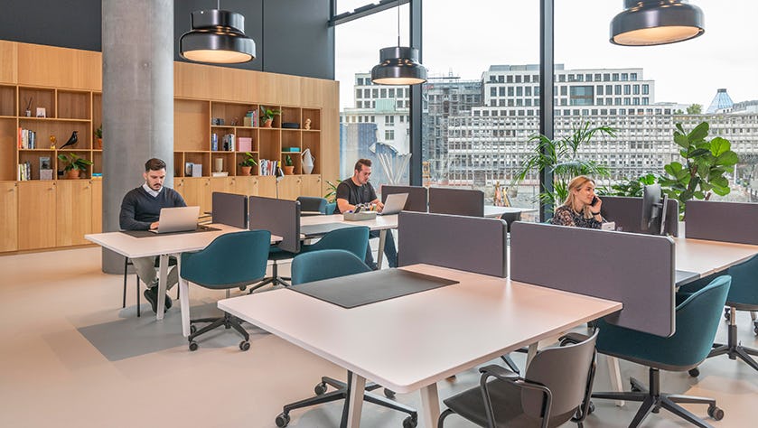 spacesworks's tweet card. Hybrid working is not only better for our work-life balance but can also deliver many sustainability benefits. The blue skies seen over previously smog-bound global […]