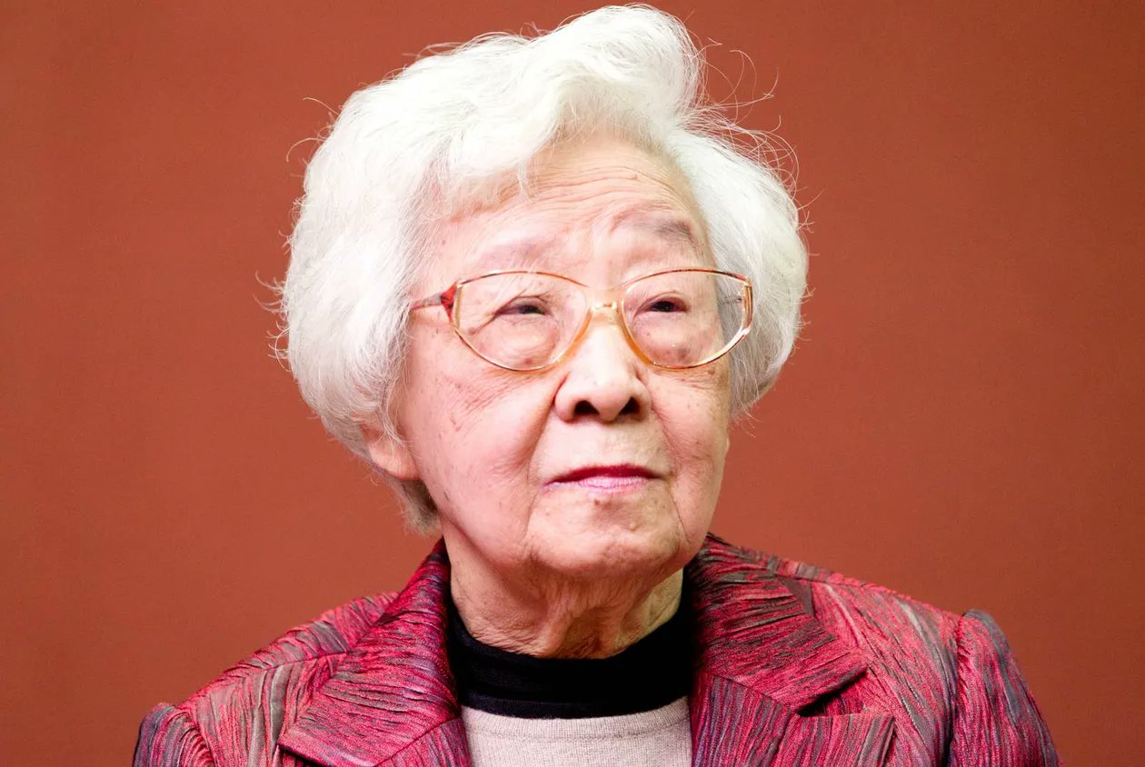 CWM_en's tweet card. Chi Pang-yuan, a literary pioneer renowned for her depictions of the Chinese people’s hardships, diaspora, and determination in the 20th century, has passed away at the age of 101. Now is a good time...