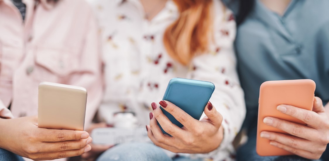 TheFastMode's tweet card. The Real Cost of Waiting: The Hidden Toll of Outdated Mobile Compliance