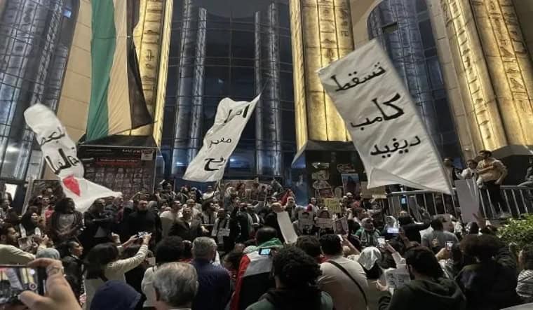 socialistworker's tweet card. Will the slaughter in Gaza, and economic crisis at home, see Egypt rise against the al-Sisi regime?