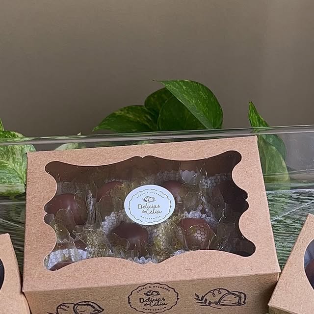 FuxicodeMulher1's tweet card. Delícias da Célia (@deliciasdacelia_rj) • Instagram photo