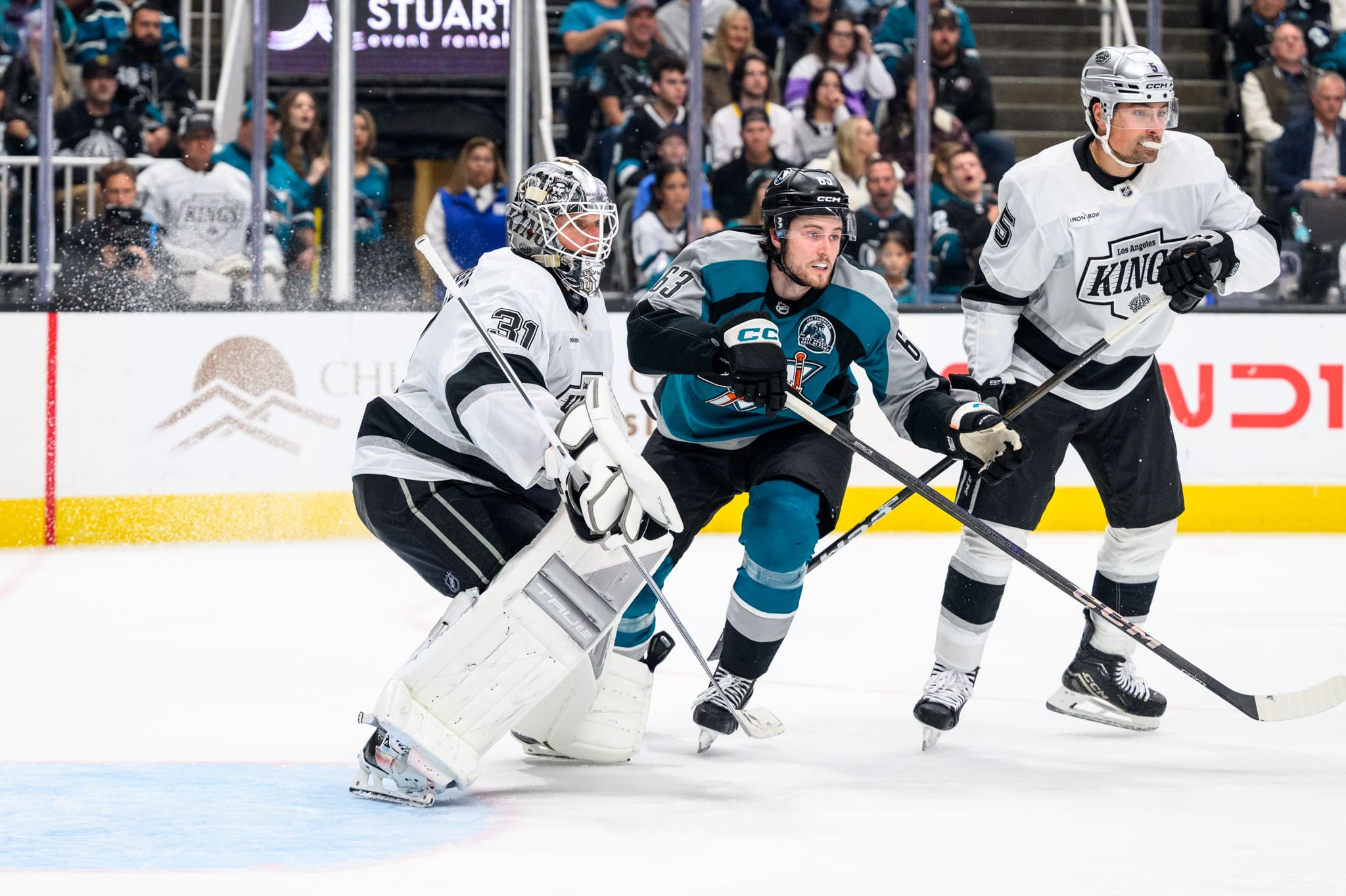 Sheng_Peng's tweet card. Where has Zack Ostapchuk improved most? An NHL scout, Ryan Warsofsky & Barclay Goodrow discuss the young San Jose Sharks center.
