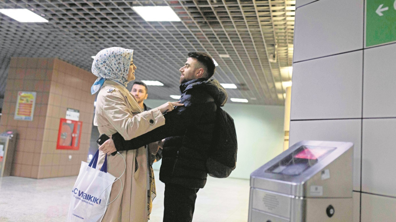 mmtndr's tweet card. Gazete Oksijen