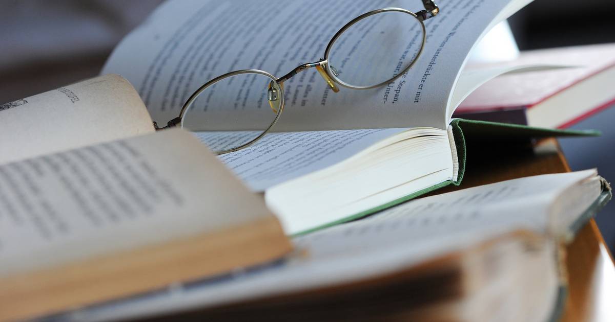 peterprobst's tweet card. Der Schriftsteller Peter Probst, 1957 in München geboren, hat sich als vielseitiger Drehbuchautor und Verfasser spannender Kriminalromane einen guten Ruf erarbeitet. Mit seinem neuen Roman über die...