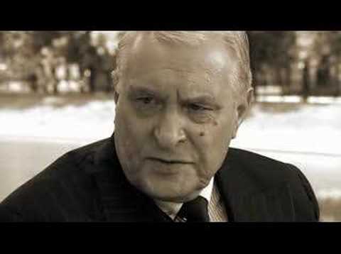 SnowDeveloper's tweet card. Мастер и Маргарита: разговор на Патриарших