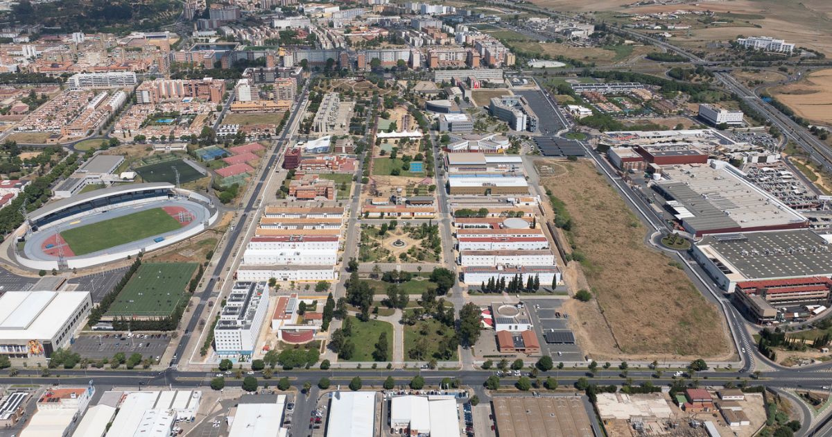 UniHuelva's tweet card. El prestigioso Ranking de Stanford incluye en su clasificación anual a ocho investigadores en su categoría de 2024, así como a cuatro en su categoría a toda la trayectoria