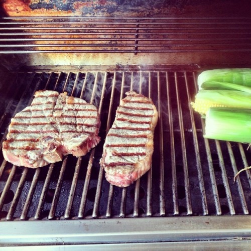 getdapper's tweet card. So we are taking advantage of our electric grill on the seaside balcony here at #Portofino. We had a blast today and are looking forward to a great family summer vacation.