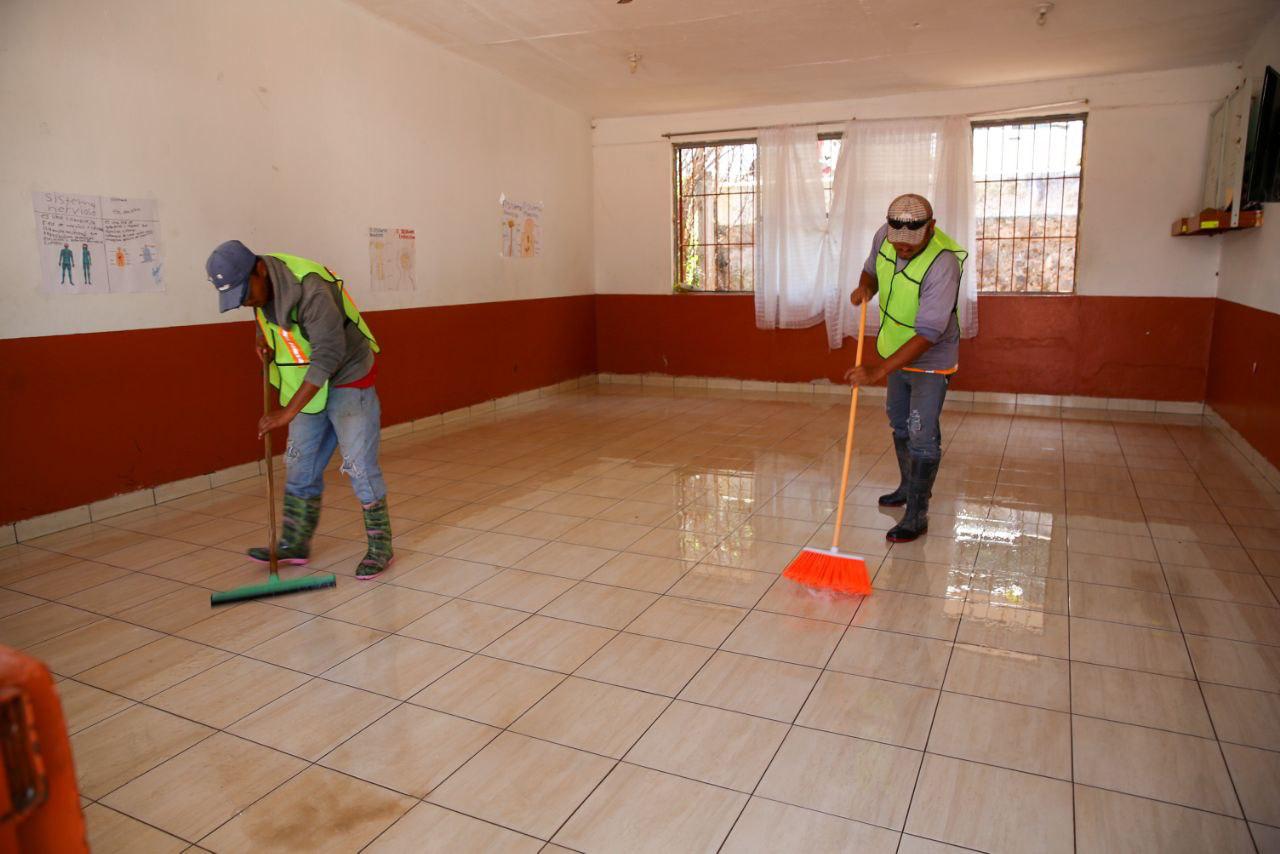 diaplazajuarez's tweet card. El secretario de Educación Pública de Hidalgo, Natividad Castrejón Valdez, informó que al día de hoy 94.4 por ciento de estudiantes en todos los niveles en la entidad retomaron actividades escolares...