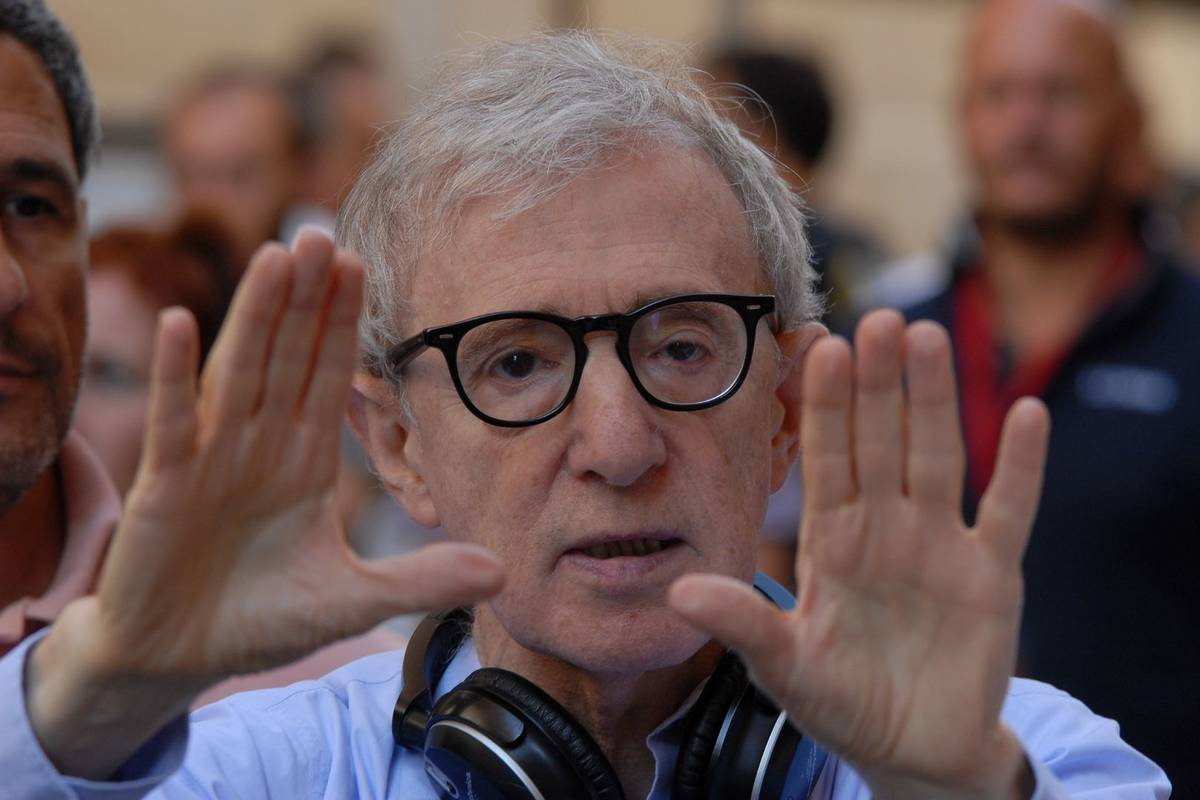 AVCavas's tweet card. Madrid invertirá 1,5 millones de euros en la próxima película de Woody Allen, que se rodará antes de 2027 y promocionará la ciudad.
