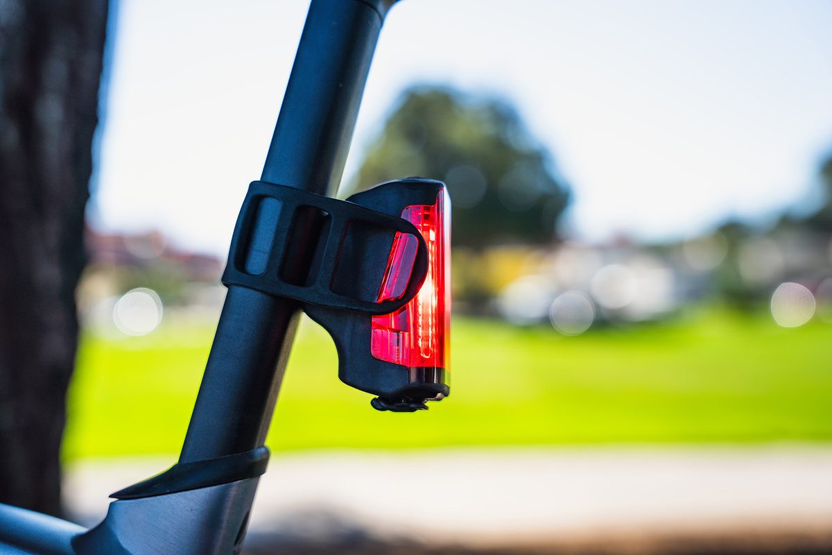 jmatsuda99's tweet card. Rearview radar light can be used without a head unit