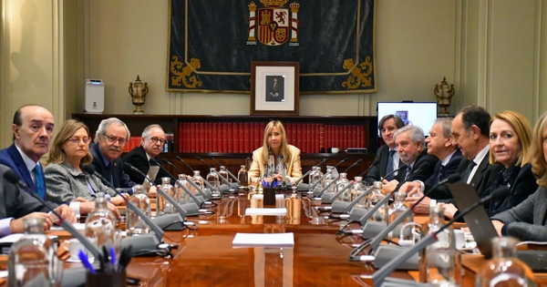 javigomcal's tweet card. La escalada de ataques políticos y mediáticos contra jueces y tribunales pretende amedrentar a la judicatura. El CGPJ permanece ausente, sin portavoz ni estrategia de comunicación moderna