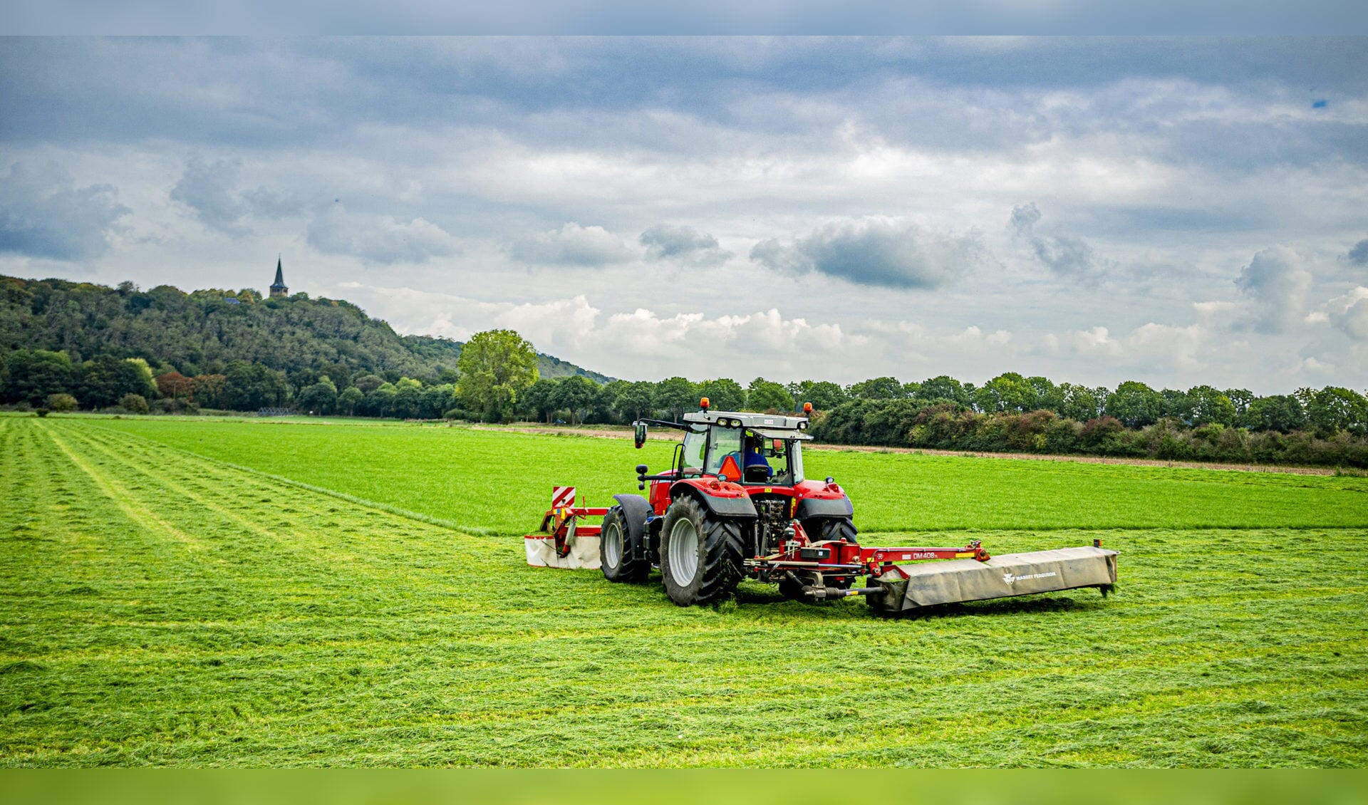 RaymondTans's tweet card. Bij de afgelopen verkiezingen kwamen duurzame landbouw en inkrimping van de veestapel vaak ter sprake. Als de kloof tussen stad en platteland ergens zichtbaar wordt, dan is het wel in de discussies...