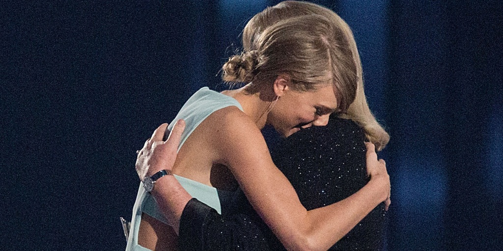 bwolf1997's tweet card. The pop star says doctors found a brain tumor while her mother, Andrea Swift, 62, was undergoing chemotherapy treatments for breast cancer.