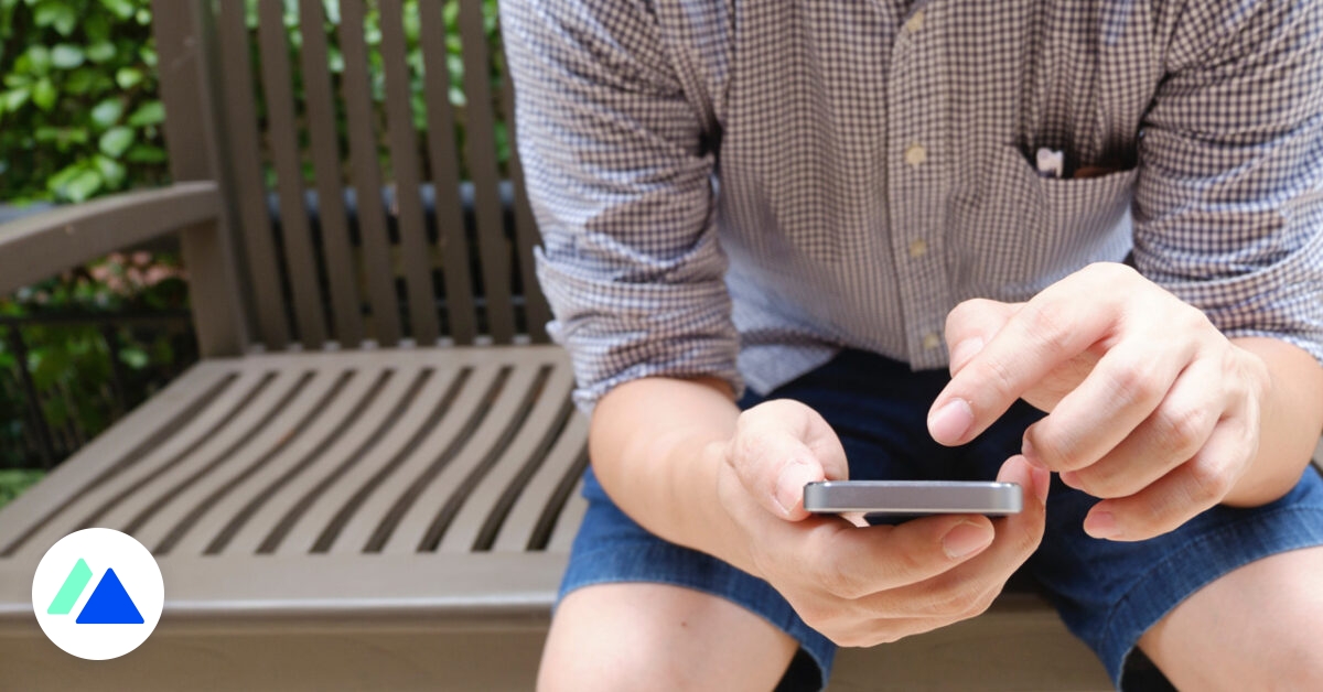 BlogModerateur's tweet card. Une étude menée sur 37 000 volontaires donne des indications sur la vitesse de frappe sur mobile comparée à celle observée sur clavier.