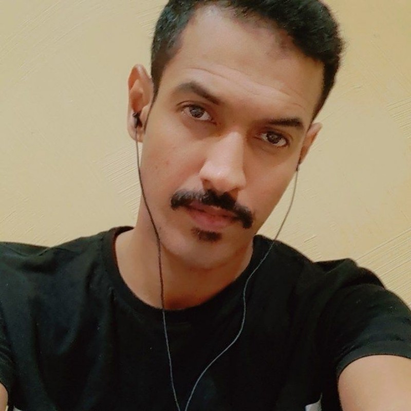 RexFor9's tweet card. Rex أصبح متاحًا على سناب شات