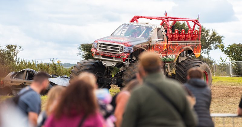 Tweet card summary image