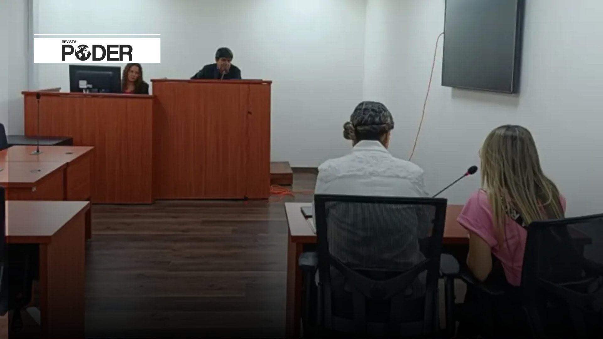 RevistaPODERcol's tweet card. Bello inaugura moderna sede judicial con 20 despachos y atención penal centralizada en el Centro Comercial Estación Niquía, mejorando el acceso a la justicia