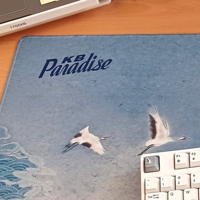 KBParadiseKb's tweet card. KBParadise (@kbparadise_keyboard) • Instagram photo