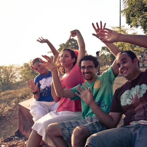 CrowdSourcingSP's tweet card. Menino Manoel