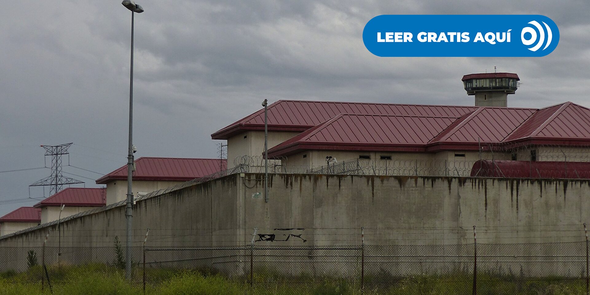 Franqy11's tweet card. La rápida reacción de los funcionarios evitó la tragedia. El centro penitenciario estaba sin médico en ese momento.