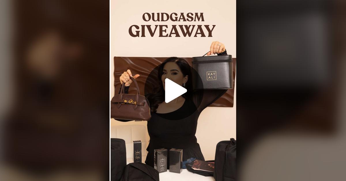 labLCD's tweet card. 282.7K likes, 20.1K comments. “My loves, I am SO beyond grateful for all the love & support you’ve shown for our newest launch! 🥹💎 As a little thank you, I’m giving away FIVE (5) Oudgasm Chocolate...