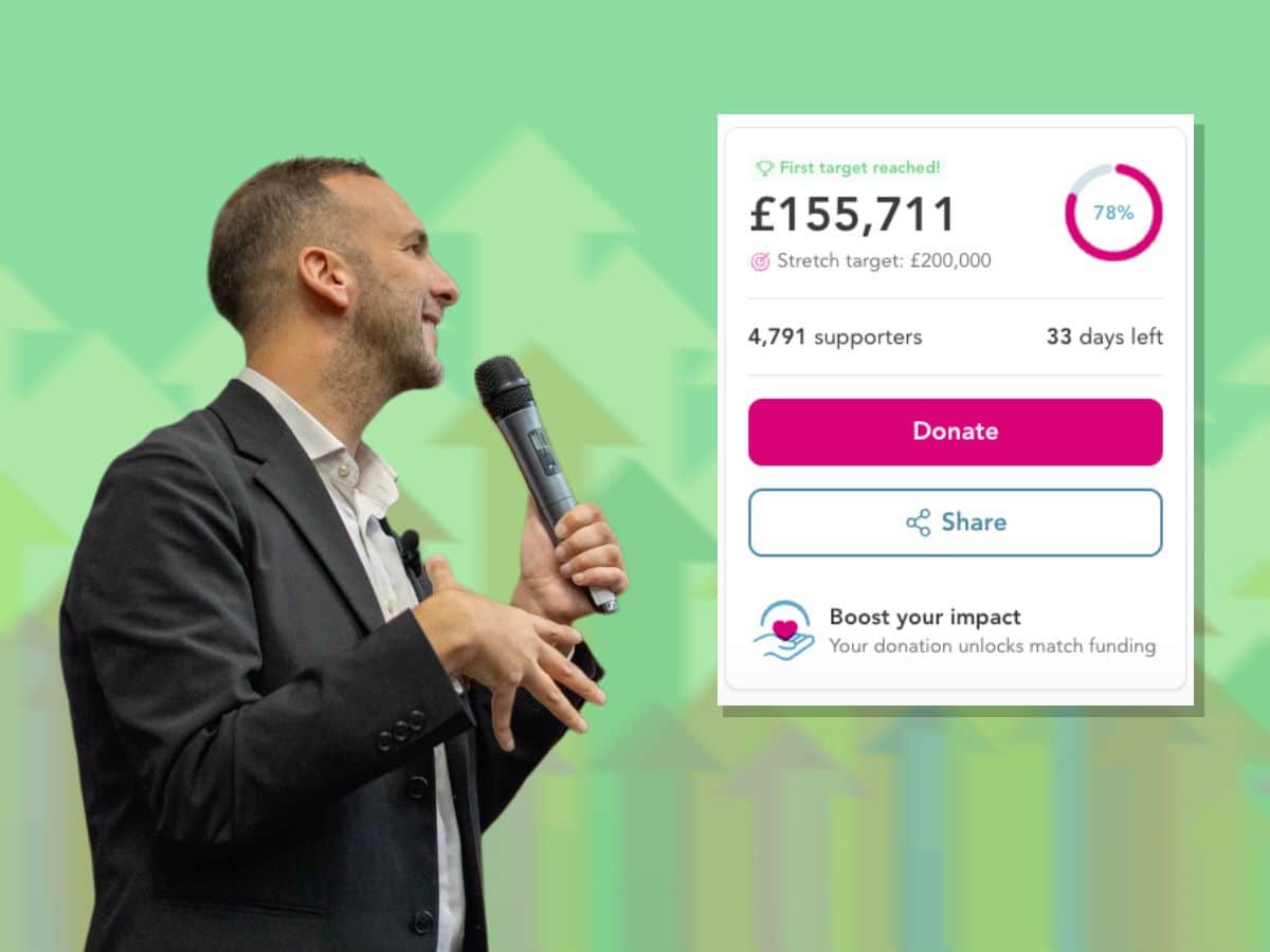 MyArrse's tweet card. Green Party supporters are here to do two things: fundraise for the local elections and suck humbug, and they're all out of humbug