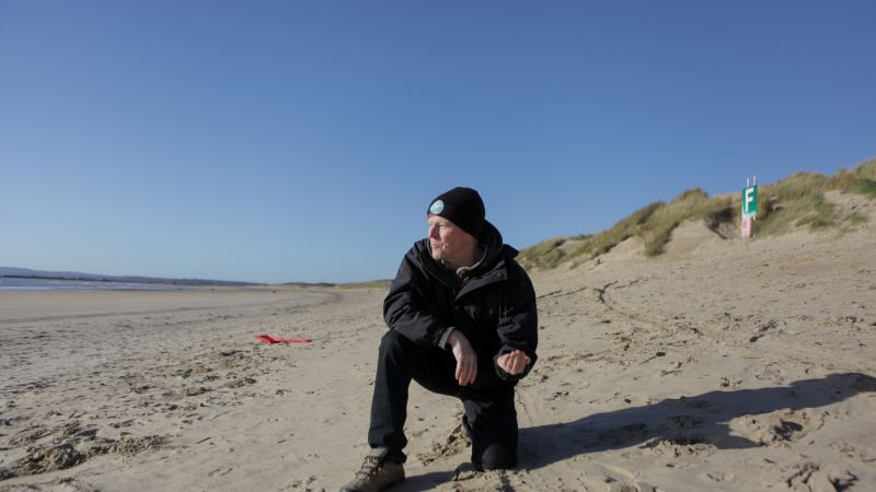 Richard01173388's tweet card. Andy Dinsdale began walking the southern English coast in search of a “sea heart,” a tough Mahogany seed carried by ocean currents from Central and South American rainforests.