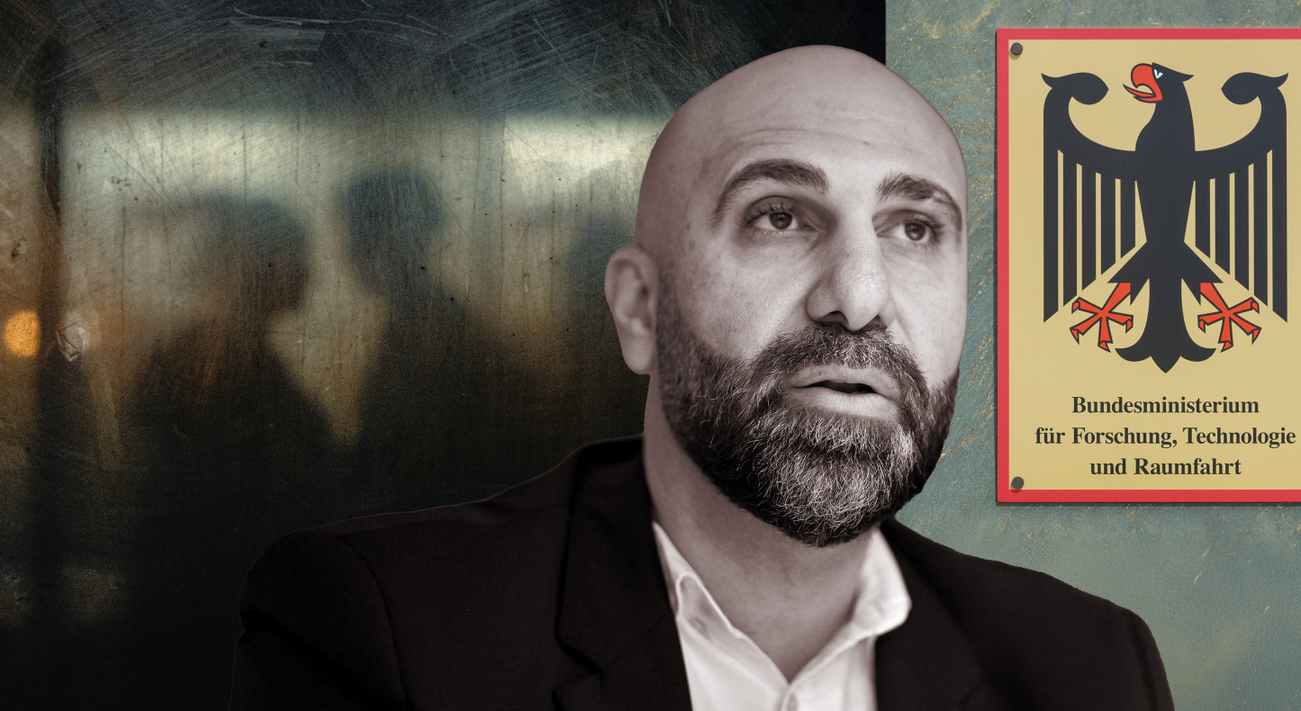 AnnikaJoeres's tweet card. Forschungsministerium fördert Antisemitismus-Projekt unter Ahmad Mansour – internen Zweifel an Wissenschaftlichkeit zu Trotz.