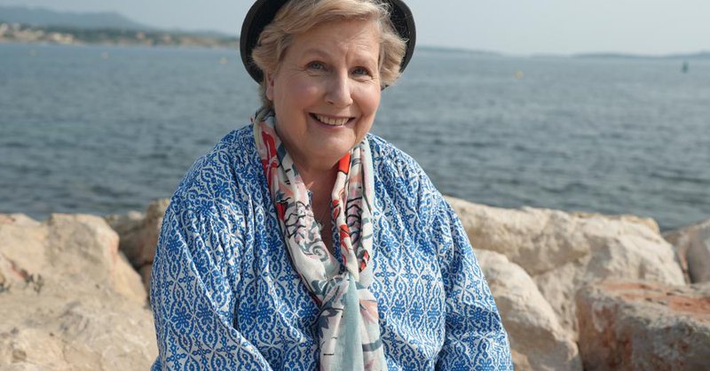 Tweet card summary image