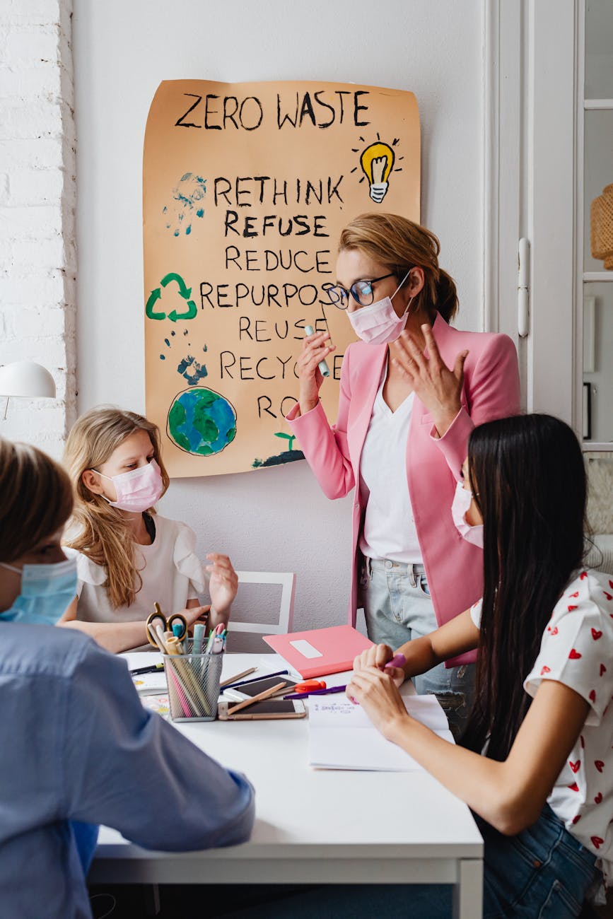 jivoicenow's tweet card. Discover ambient computing, where technology seamlessly integrates into your environment. Learn how this 'invisible computer' is changing our daily lives.