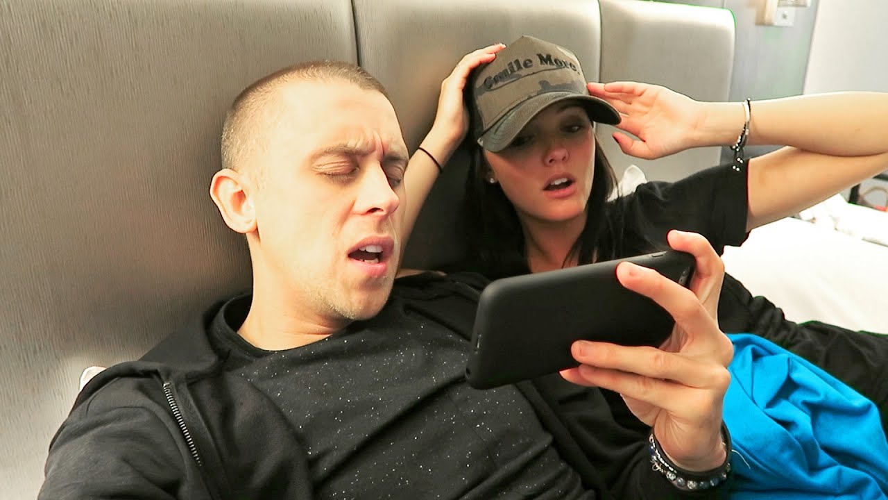 RomanAtwood's tweet card. I MESSED UP SO BAD...