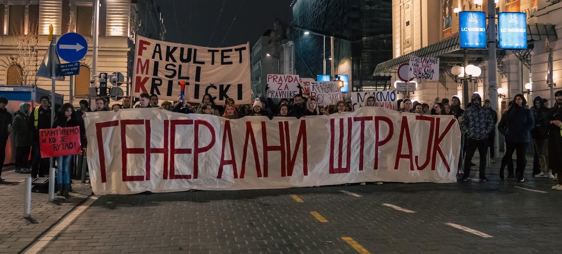 oblakoderportal's tweet card. Studenti ne traže da ih tapšemo po ramenu, oni traže saveznike za zajedničku borbu koja će voditi ka korenitim promenama u Srbiji