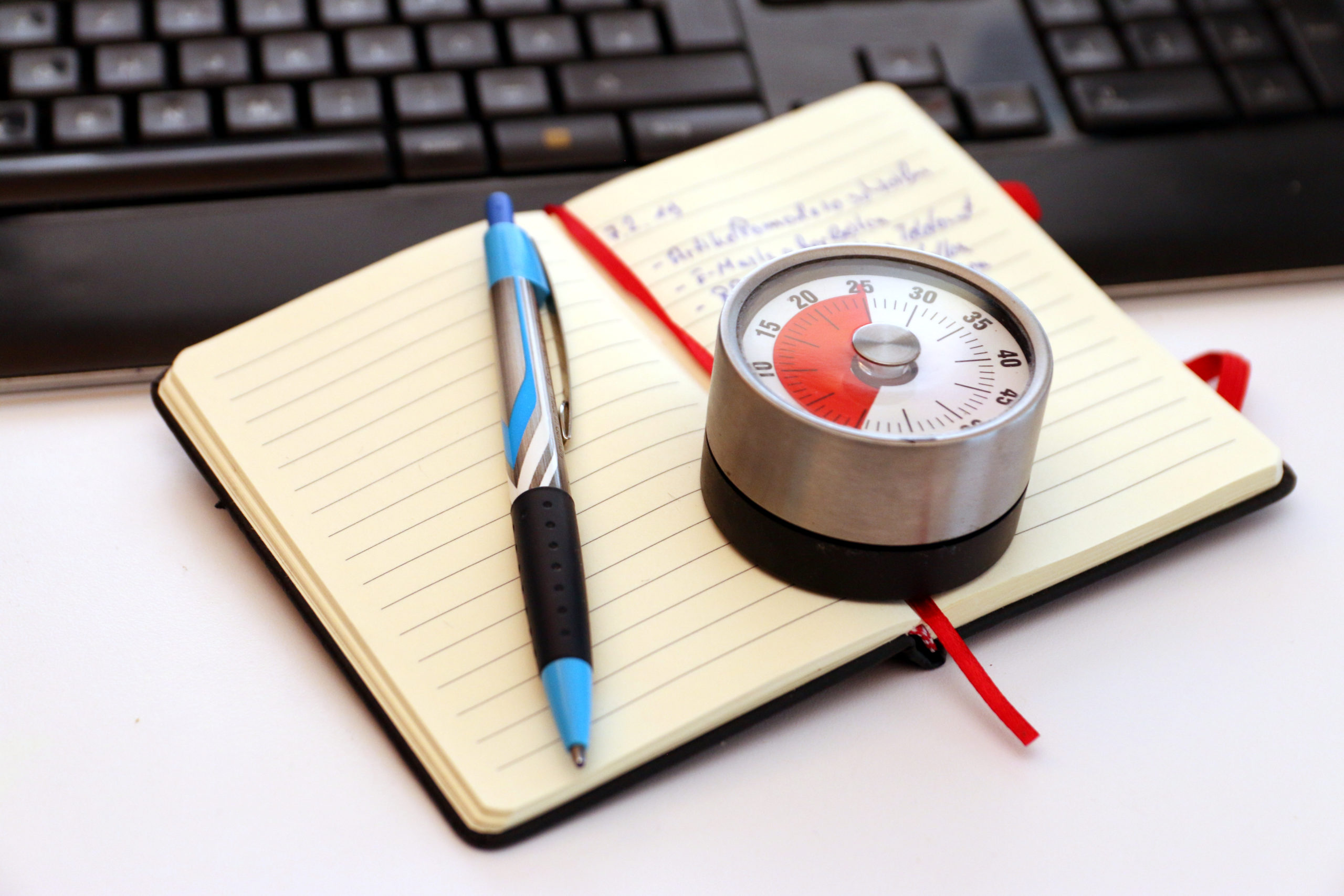 LinuxCommunity's tweet card. Was du heute kannst besorgen …: Um dem Rat des Sprichworts zu folgen, braucht man viel Selbstdisziplin – oder Pomodoro-Timer. Wer kennt das nicht: Eigentlich gilt es, auf eine Prüfung zu lernen, eine...