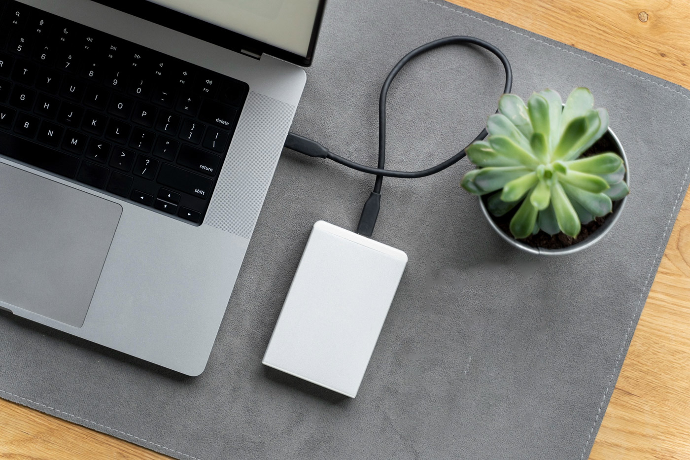 binaryforkcom's tweet card. If your computer doesn't list your USB disc or flash drive during Boot there's a quick fix that's more likely to work. I've made a list of most likely